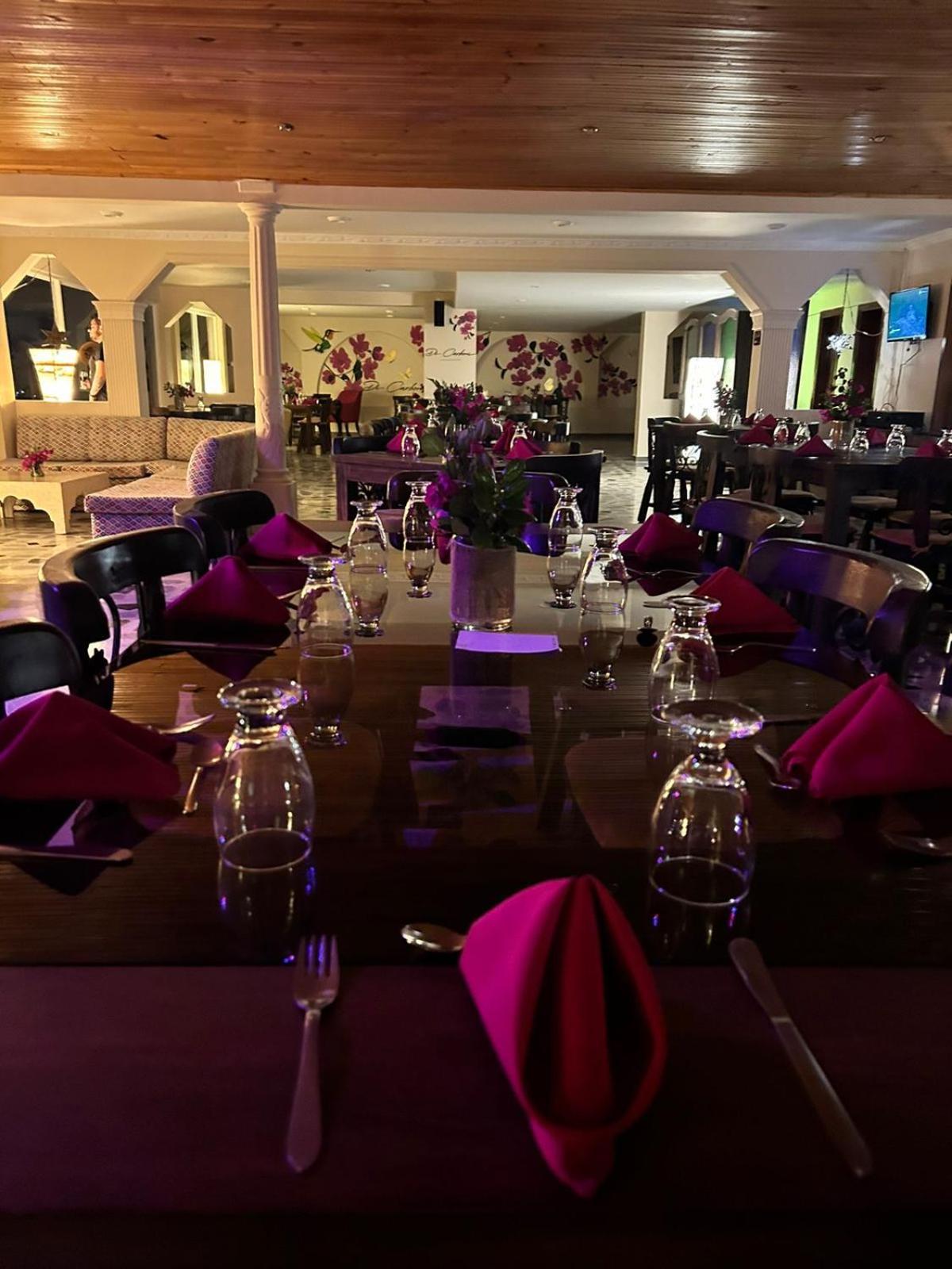 Di Carbone Hotel Gastrobar Facatativa Ngoại thất bức ảnh