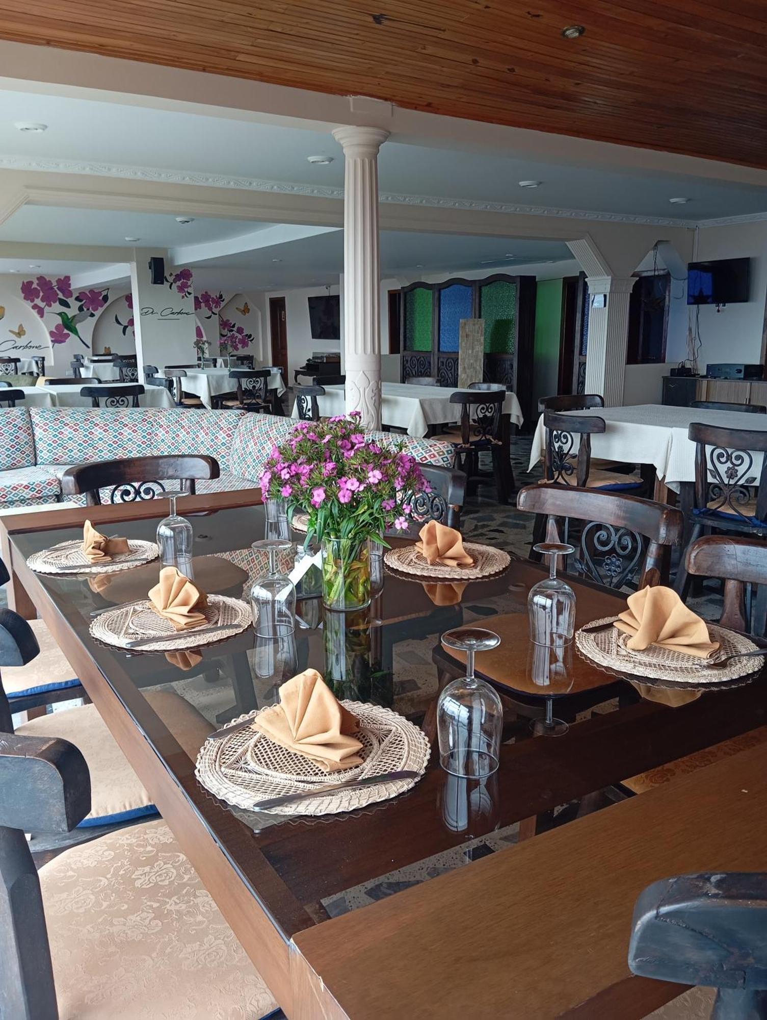 Di Carbone Hotel Gastrobar Facatativa Ngoại thất bức ảnh